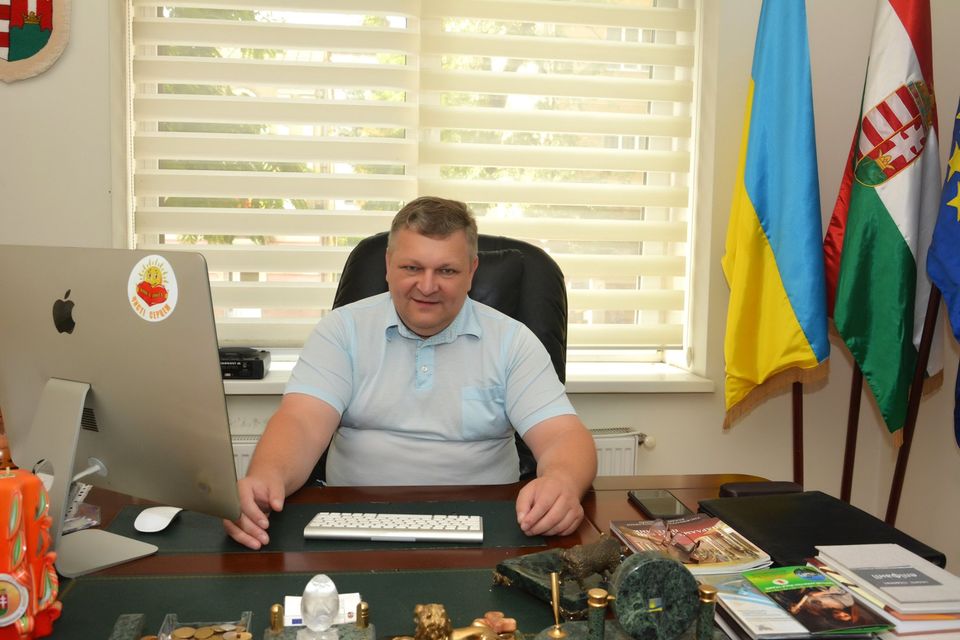 Щирі вітання з нагоди дня народження  Почесного консула Угорщини в м.Івано-Франківськ та області Василя Вишиванюка